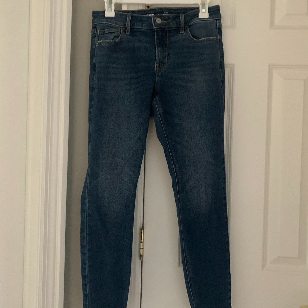 Old Navy Mid-Rise Rockstar Super Skinny Jeans Size: 6